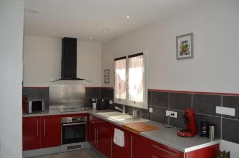 La Villa Rouge Ardeche "Le Baya" Ucel المظهر الخارجي الصورة